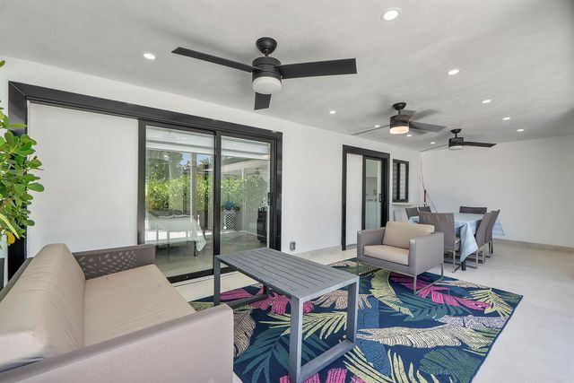 491 SE 19th Avenue, Pompano Beach, FL 33060