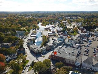 2 Central St 12, Ipswich, MA 01938