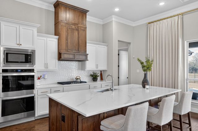 7217 Harris Place, Arlington, TX 76001