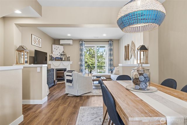 1928 112th Place SE, Everett, WA 98208
