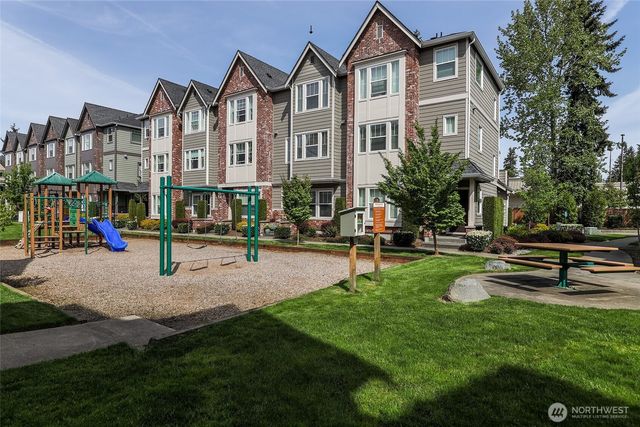 1928 112th Place SE, Everett, WA 98208