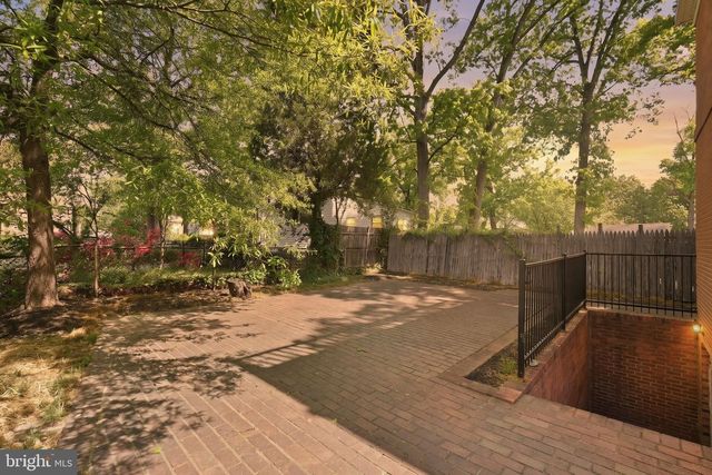 5149 11TH ST S, Arlington, VA 22204