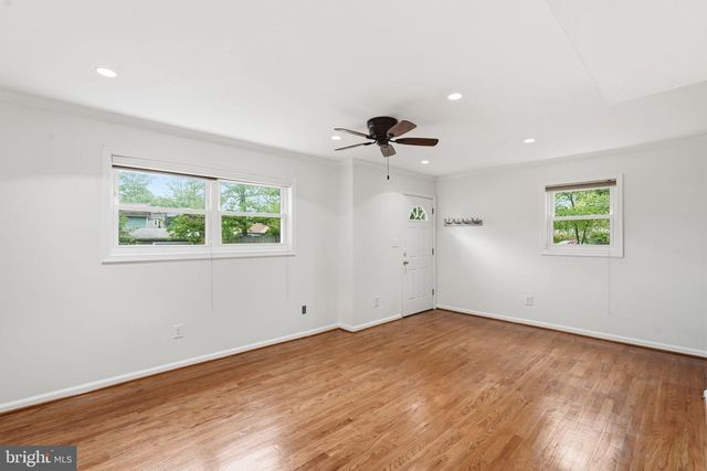 5149 11TH ST S, Arlington, VA 22204