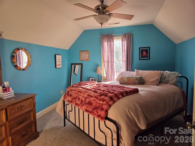 5510 Land Harbour Drive, Granite Falls, NC 28630