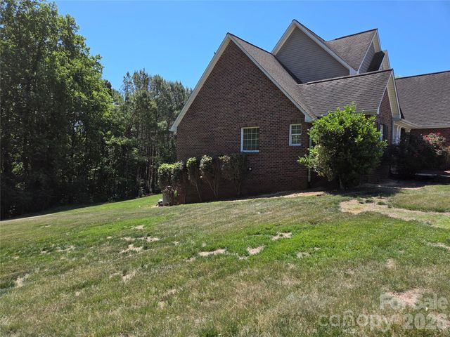 5510 Land Harbour Drive, Granite Falls, NC 28630