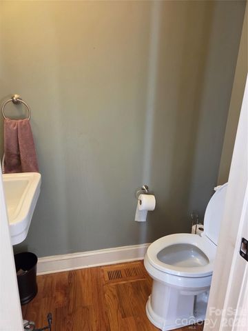 5510 Land Harbour Drive, Granite Falls, NC 28630
