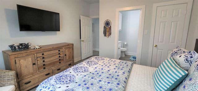 25010 San Simeon Ct, Galveston, TX 77554