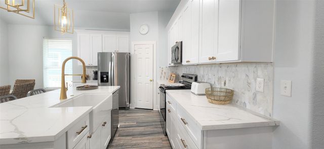25010 San Simeon Ct, Galveston, TX 77554