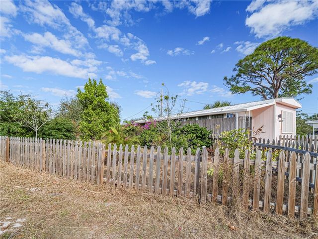 12910 74th Court, Sebastian, FL 32958
