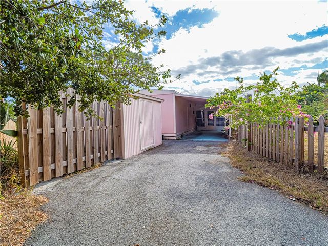 12910 74th Court, Sebastian, FL 32958