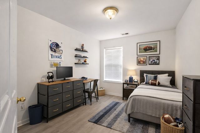 219 Northcrest Commons Cir, Nashville, TN 37211