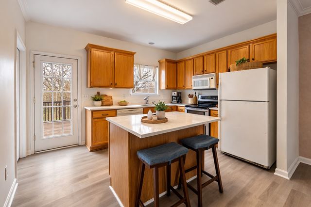 219 Northcrest Commons Cir, Nashville, TN 37211