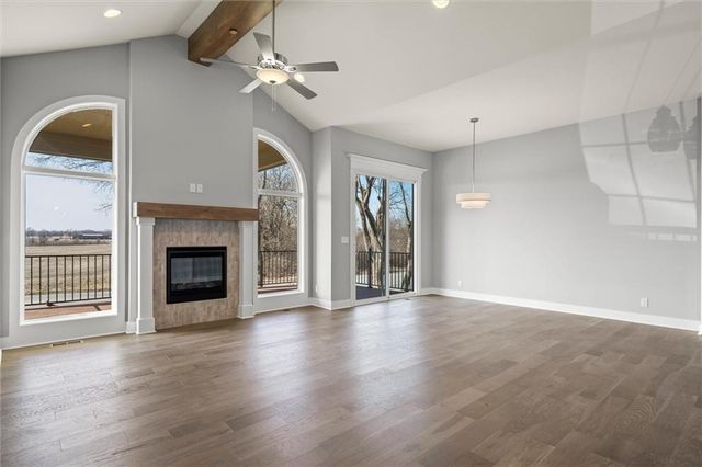 17378 S Raintree Drive Bldg J Unit 37, Olathe, KS 66062