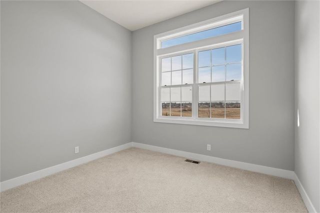 17378 S Raintree Drive Bldg J Unit 37, Olathe, KS 66062