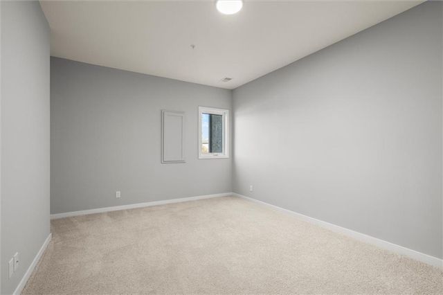 17378 S Raintree Drive Bldg J Unit 37, Olathe, KS 66062