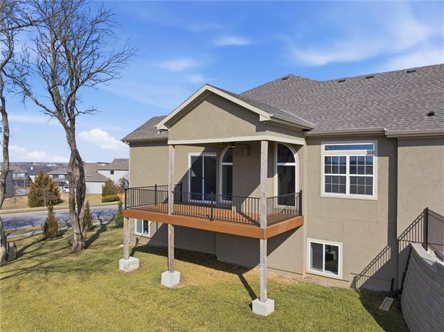 17378 S Raintree Drive Bldg J Unit 37, Olathe, KS 66062