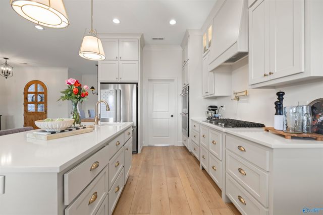 6218 Norris Mill Road, Hartselle, AL 35640