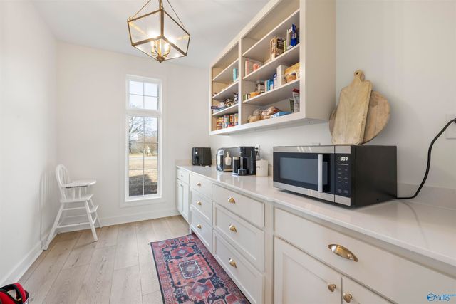 6218 Norris Mill Road, Hartselle, AL 35640