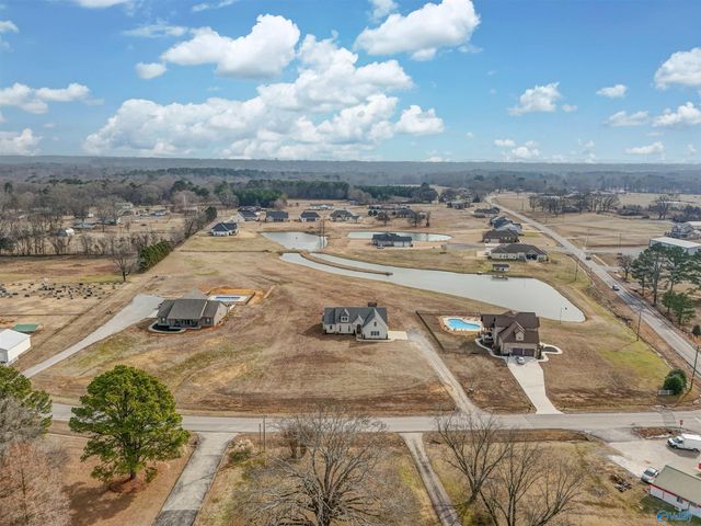 6218 Norris Mill Road, Hartselle, AL 35640