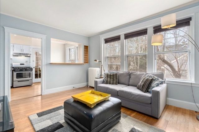 11 Vinal St 9, Boston, MA 02135