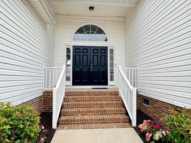 204 Founders Ridge Road, Columbia, SC 29229