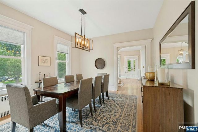 141 W End Avenue, Ridgewood, NJ 07450
