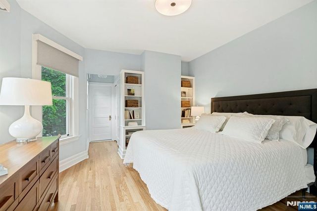 141 W End Avenue, Ridgewood, NJ 07450