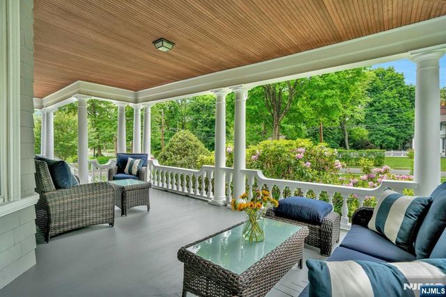 141 W End Avenue, Ridgewood, NJ 07450