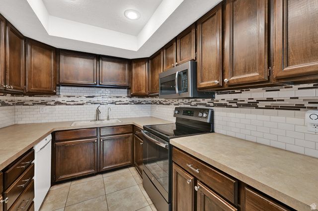 4769 OXFORD DR, Ogden, UT 84403
