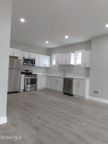 14 W Erie Street, Albany, NY 12208