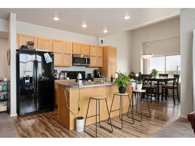 2940 Kincaid Dr 205, Loveland, CO 80538