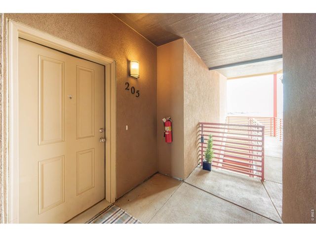 2940 Kincaid Dr 205, Loveland, CO 80538