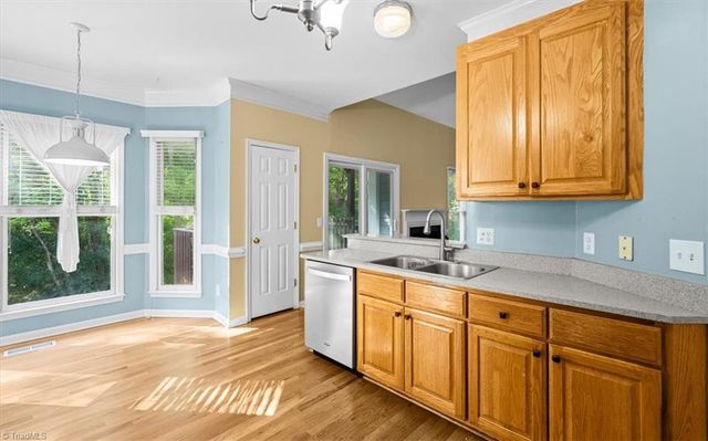 1508 Groveland Trail, Greensboro, NC 27407