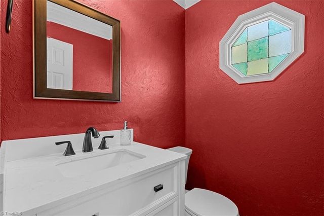 1508 Groveland Trail, Greensboro, NC 27407