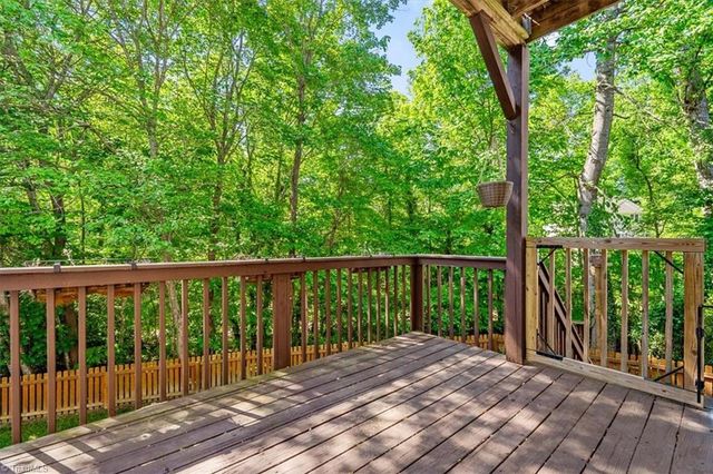 1508 Groveland Trail, Greensboro, NC 27407