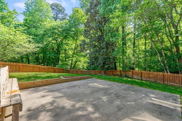 1508 Groveland Trail, Greensboro, NC 27407