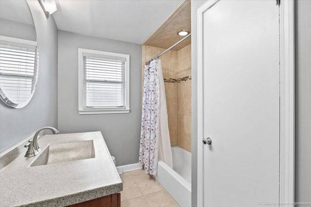 10436 S Kildare Avenue, Oak Lawn, IL 60453