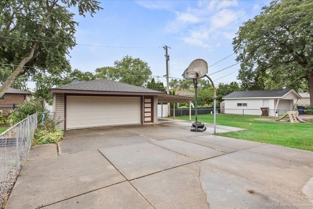 10436 S Kildare Avenue, Oak Lawn, IL 60453