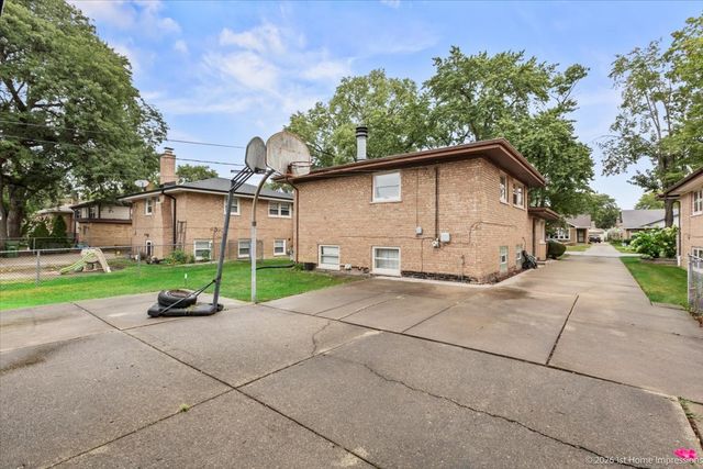 10436 S Kildare Avenue, Oak Lawn, IL 60453