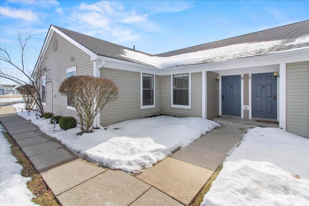 1079 Coventry Way, B, Marysville, OH 43040