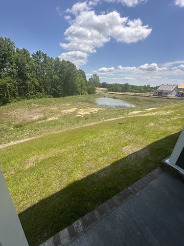 1081 Large Poppy Drive, La Vergne, TN 37086