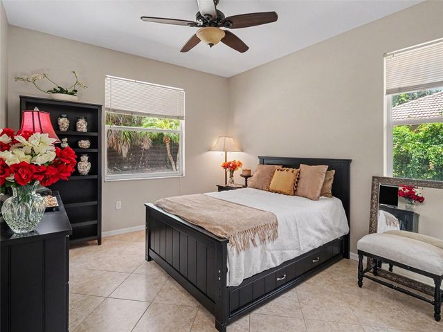 4049 GIANNINI LANE, Sarasota, FL 34233