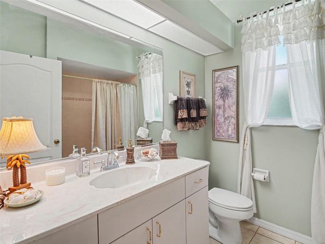 4049 GIANNINI LANE, Sarasota, FL 34233