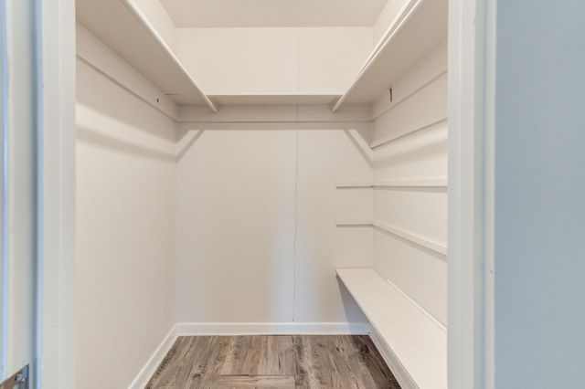 806 E Lons Street, Brownfield, TX 79316