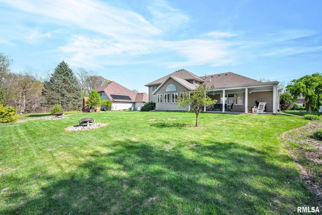 1111 W Cayman Cove, Peoria, IL 61615