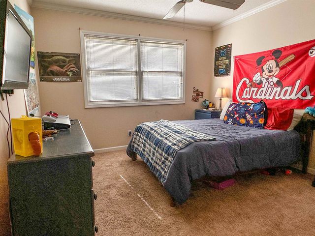 5 Ustisti Circle, Cherokee Village, AR 72529