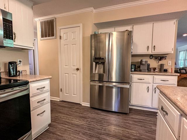 5 Ustisti Circle, Cherokee Village, AR 72529