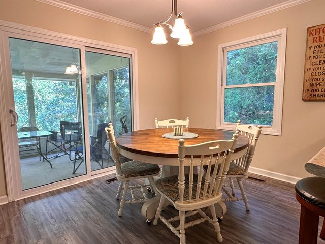 5 Ustisti Circle, Cherokee Village, AR 72529