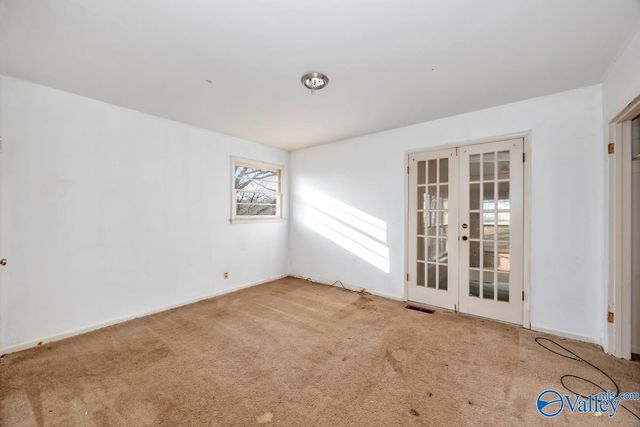 2216 Harris Road NW, Huntsville, AL 35810