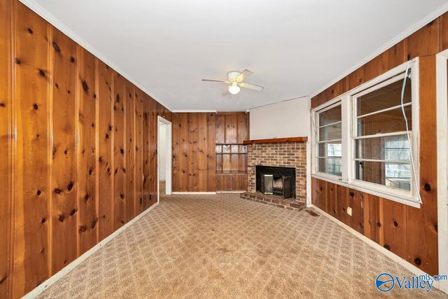 2216 Harris Road NW, Huntsville, AL 35810